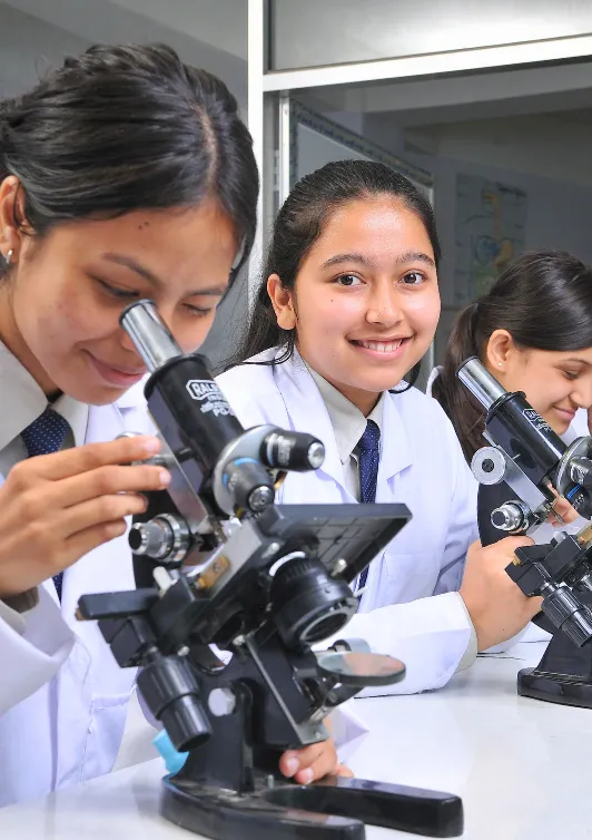 biology class at RIA +2